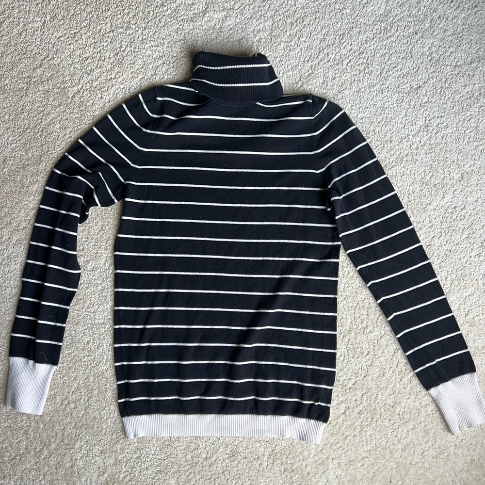 Gap Black and Cream Striped Turtleneck Sweater